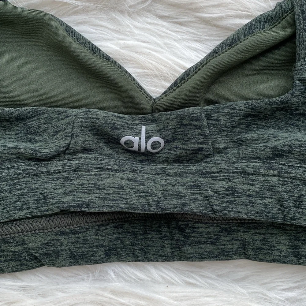 ALO Yoga | Alosoft Lounge Bra